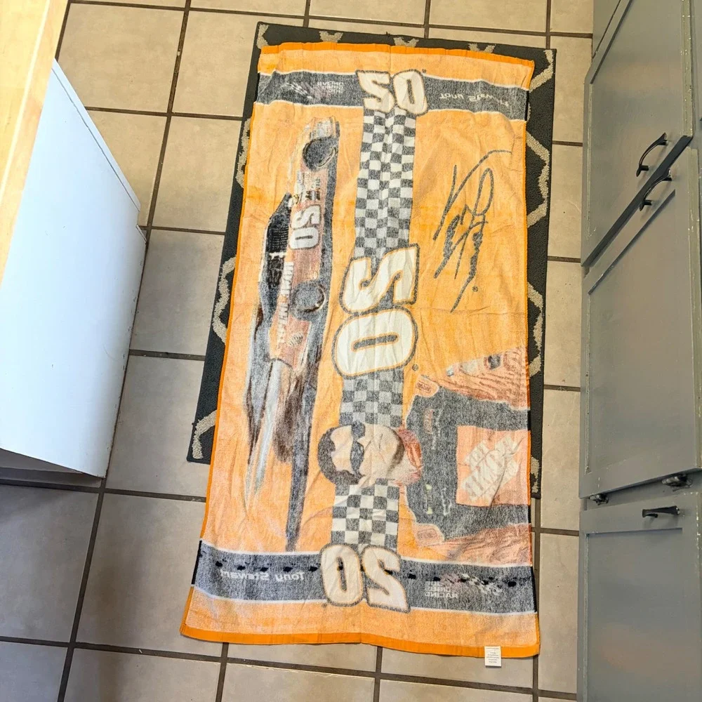 Tony Stewart NASCAR #20 Home Depot Beach Towel Joe Gibbs Racing McArthur Orange